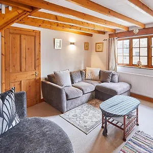 Host & - Oldcorn Apartment Whitby