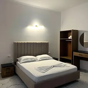 Xhefri's Apartment Vlorë